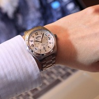 $388 (原价$945) 国内公价 ¥ 7150 HAMILTON Khaki Field 系列机械时装男表