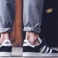 最后半天可收 超模、博主同款 Adidas 阿迪达斯 经典“Gazelle ”复古板鞋