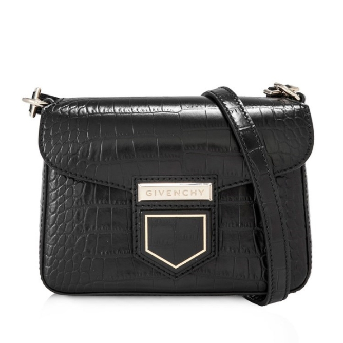 GIVENCHY 纪梵希 Mini Nobile 女士小牛皮单肩斜挎包 104000日元，含税直邮约6205元