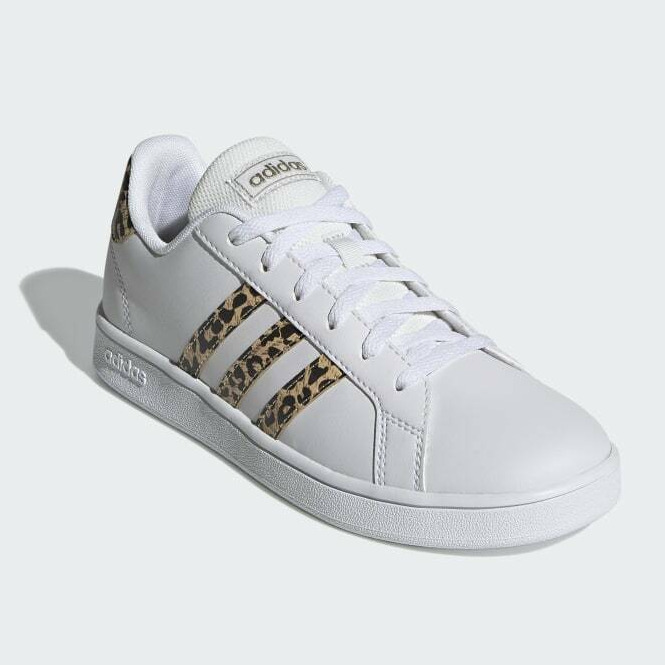成人可穿！Adidas 阿迪达斯 GRAND COURT 豹纹童款板鞋 折合127.43元