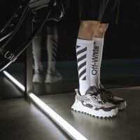 Off-White 新款热卖，男女款式齐全，箭头运动鞋$178 定价优势+无门槛8.5折